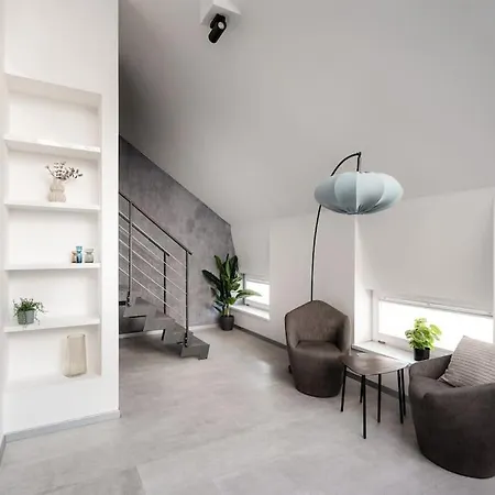 Ac Old Town Grand Luxury&family Loft Lägenhet *