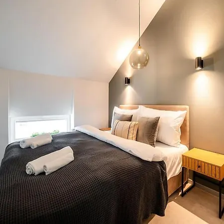 Lägenhet Ac Old Town Grand Luxury&family Loft